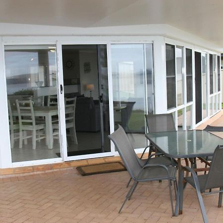 The Clippers 1 Fabulous Waterfront Unit Apartment Salamander Bay Exterior foto