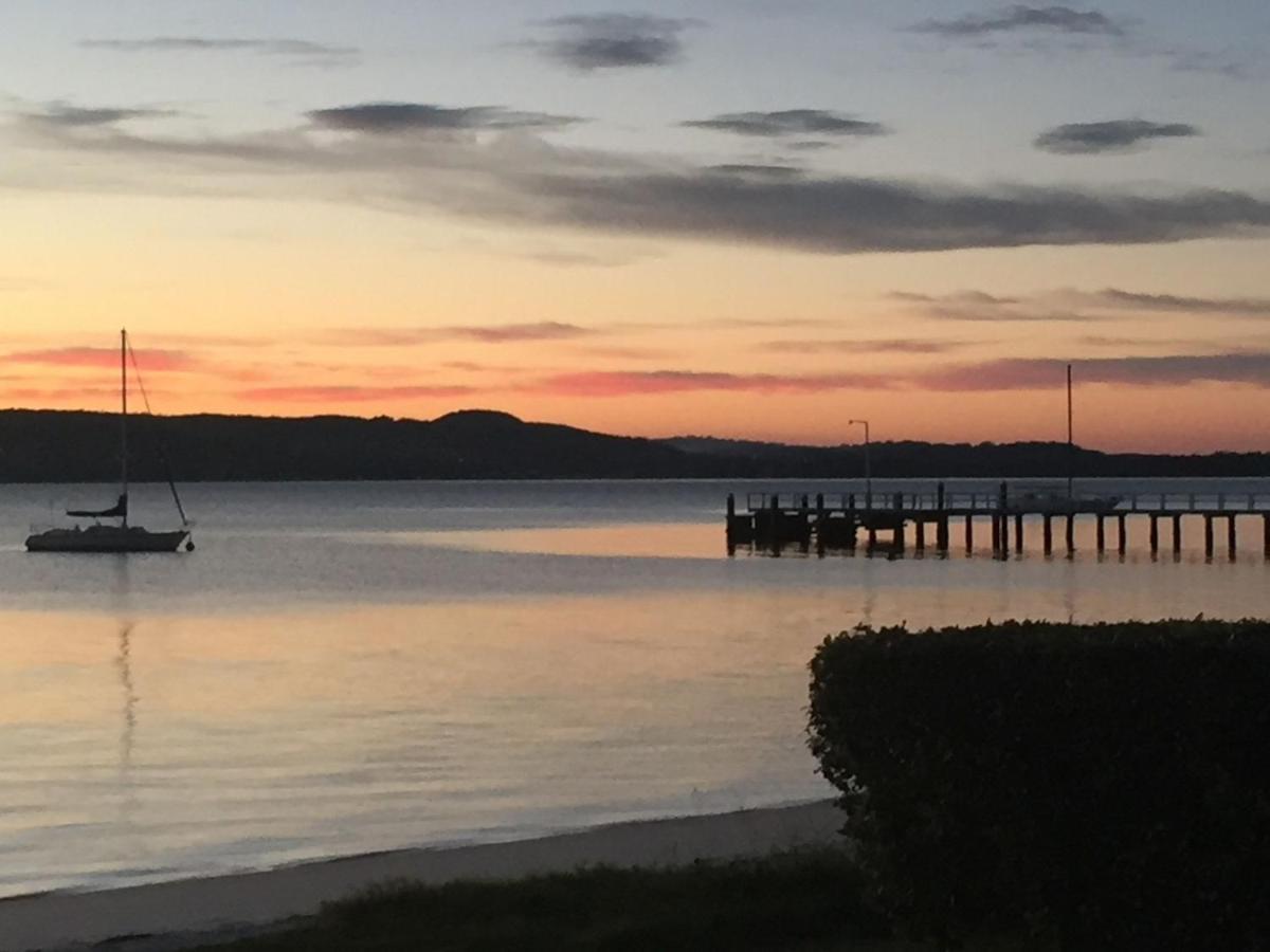 The Clippers 1 Fabulous Waterfront Unit Apartment Salamander Bay Exterior foto