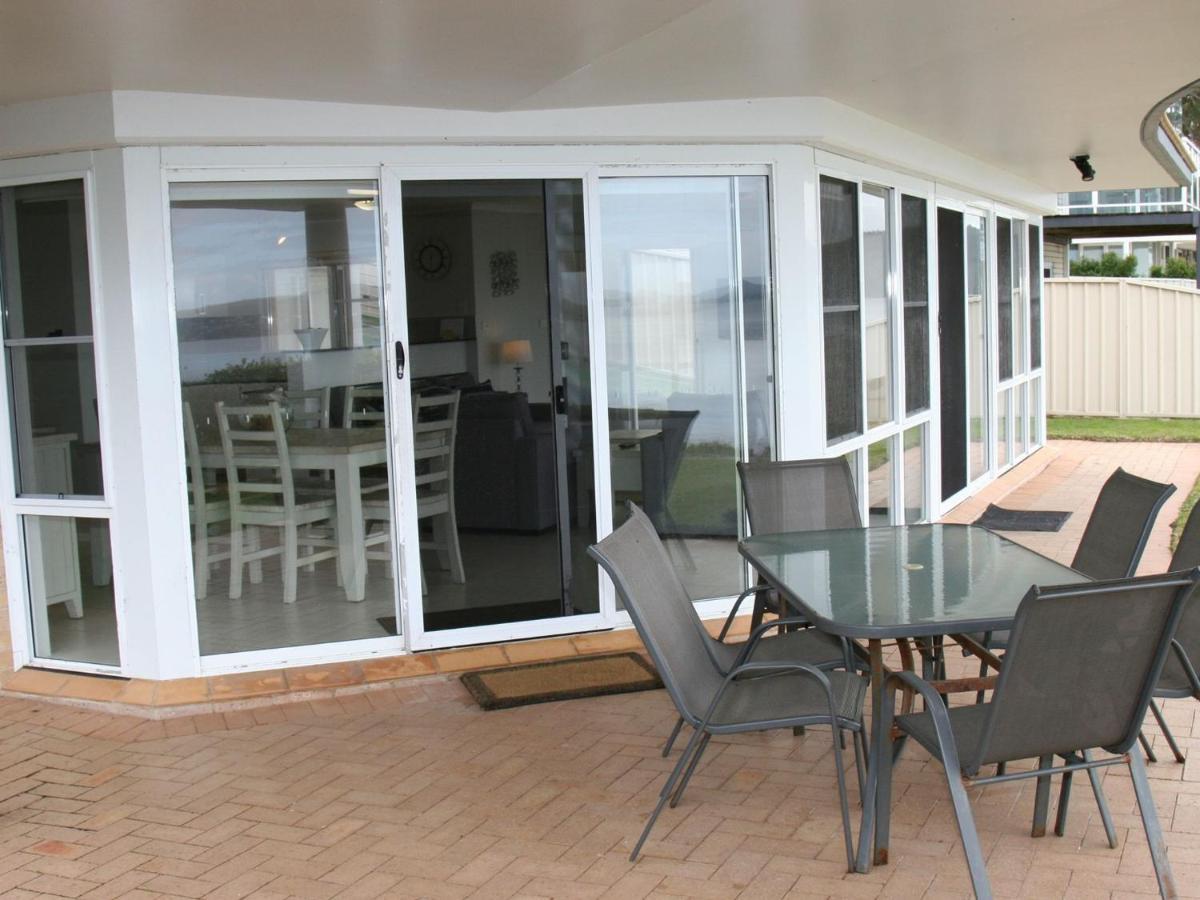 The Clippers 1 Fabulous Waterfront Unit Apartment Salamander Bay Exterior foto