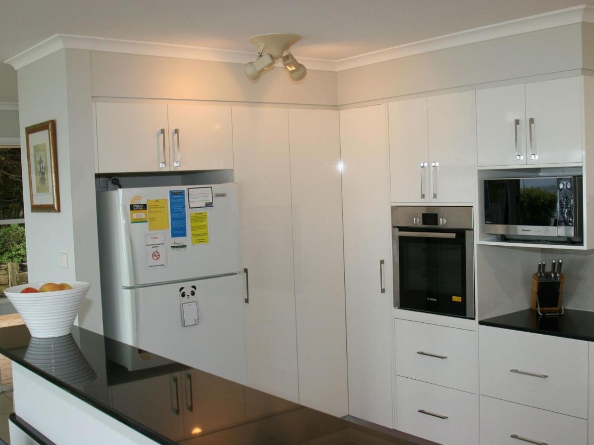 The Clippers 1 Fabulous Waterfront Unit Apartment Salamander Bay Exterior foto