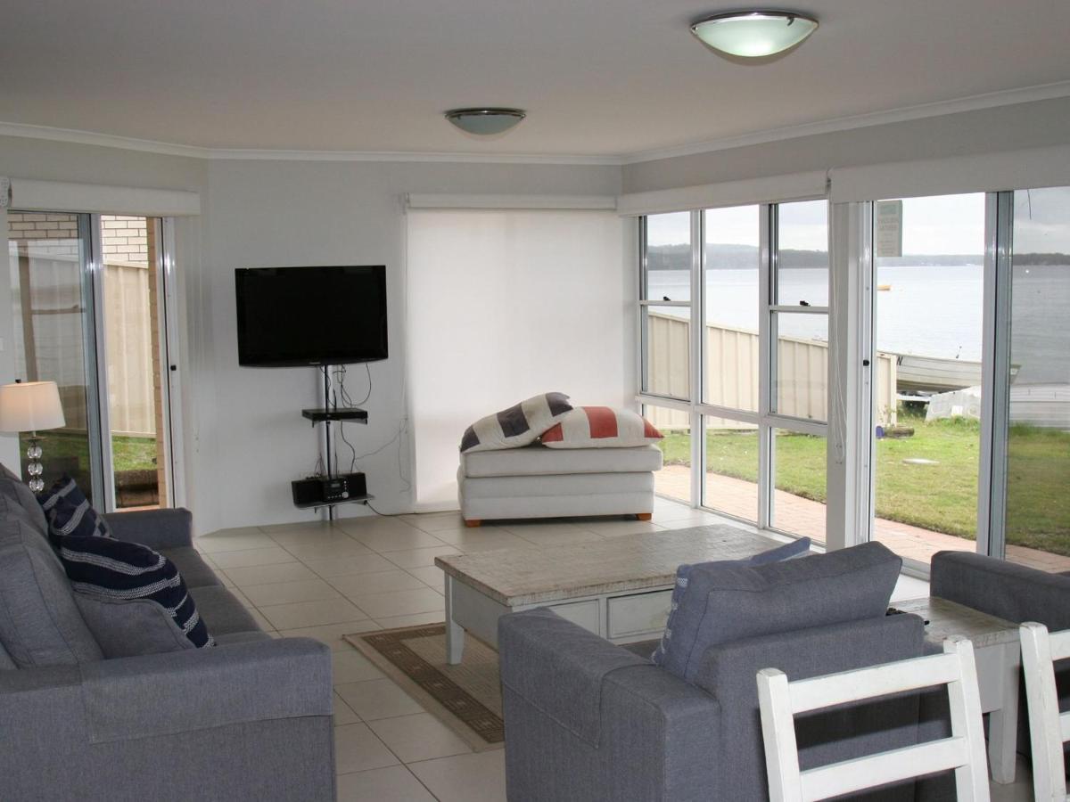 The Clippers 1 Fabulous Waterfront Unit Apartment Salamander Bay Exterior foto