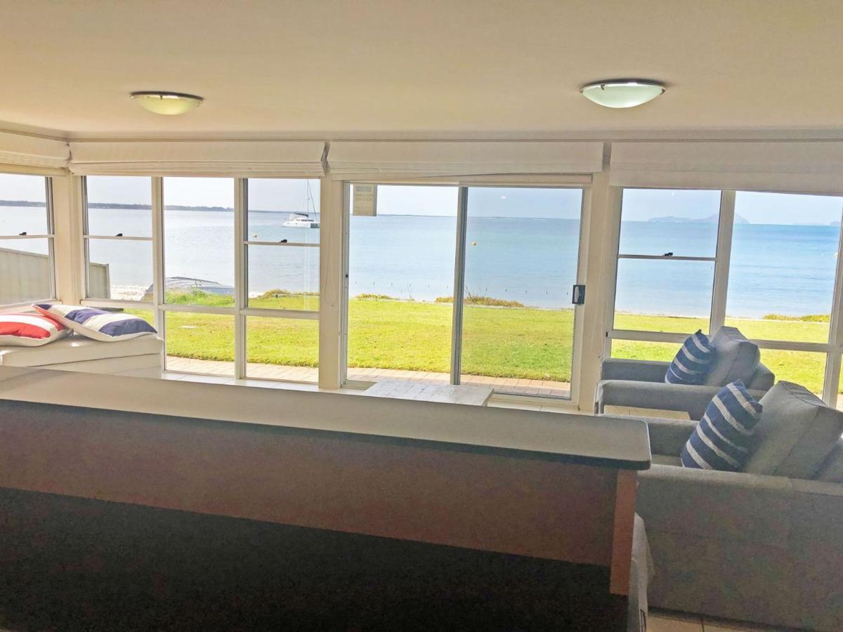 The Clippers 1 Fabulous Waterfront Unit Apartment Salamander Bay Exterior foto